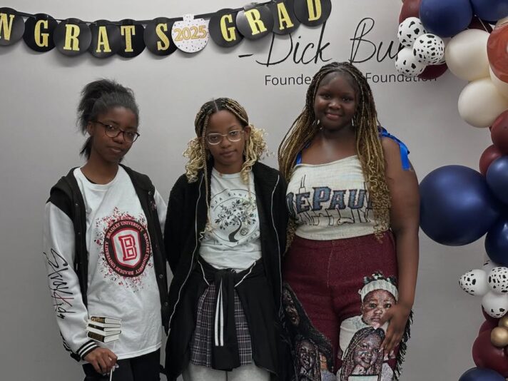 fb-355703527834405_1151038293733641