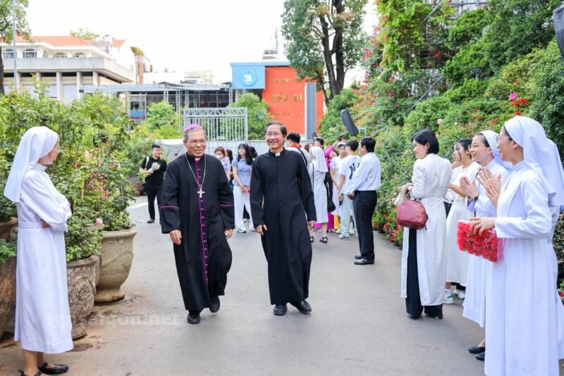 fb-1407235966182611_1016192317324804