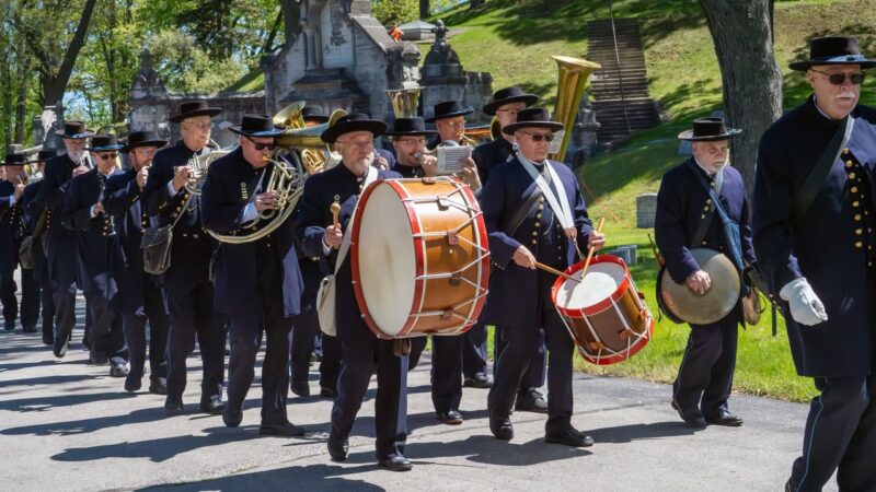 fb-355703527834405_1156393923198078