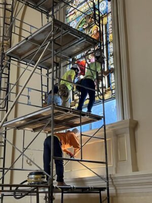 fb-355703527834405_1156971599806977