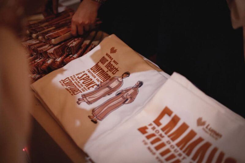 fb-1407235966182611_1017213140556055