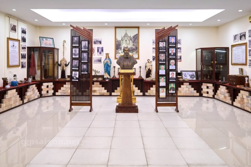 fb-1407235966182611_1018080643802638