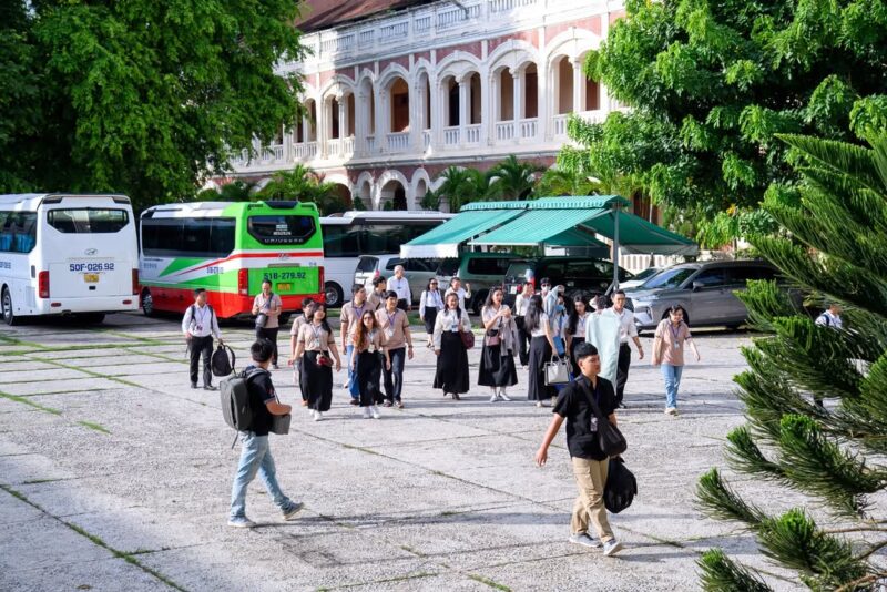 fb-1407235966182611_1020231383587564