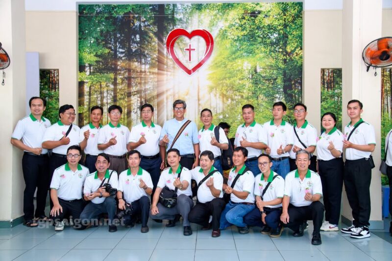 fb-1407235966182611_1020231383587564