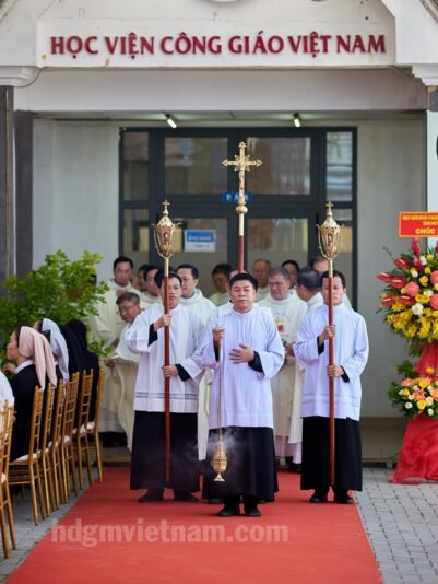 fb-1407235966182611_1020184836925552