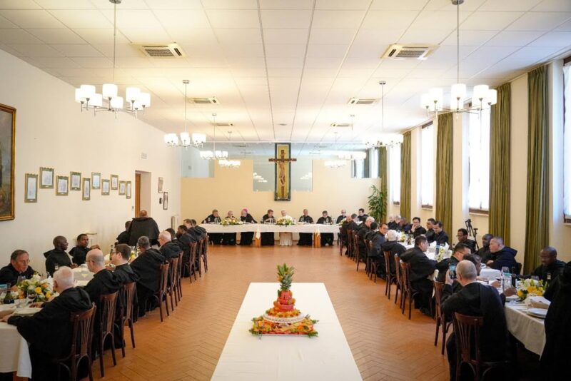 fb-1407235966182611_1020808800196489