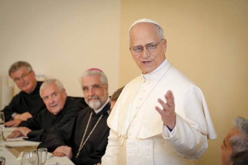 fb-1407235966182611_1020808800196489