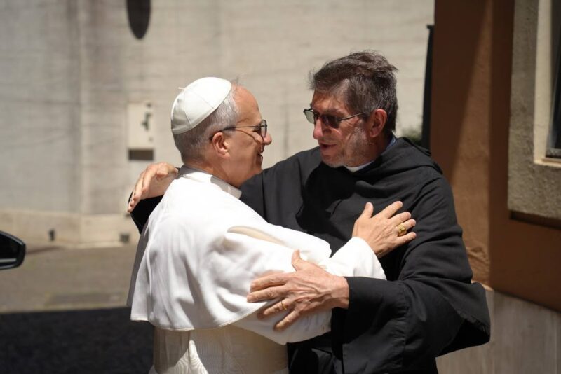 fb-1407235966182611_1020808800196489