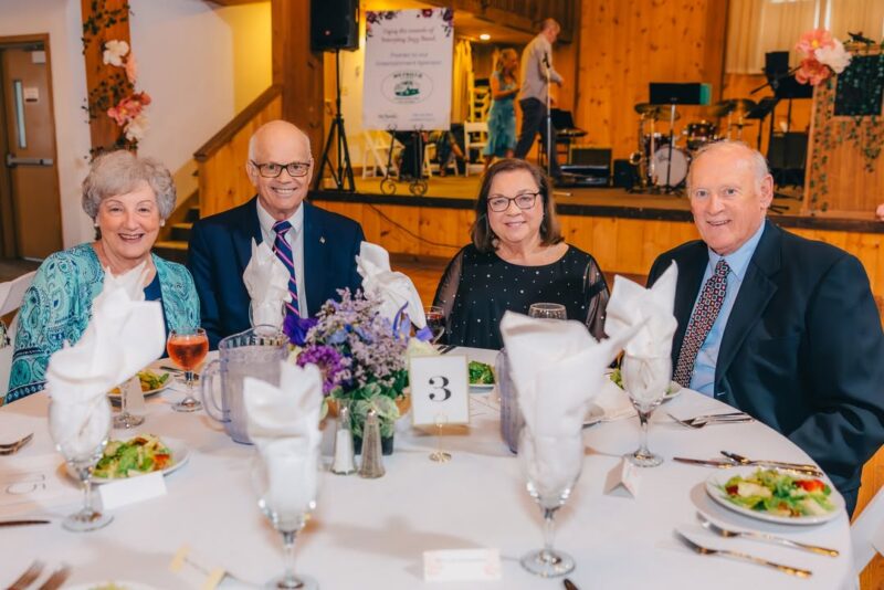 fb-116343758405910_1127282376096002