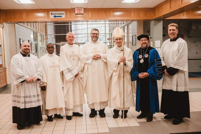 fb-116343758405910_1127181589439414