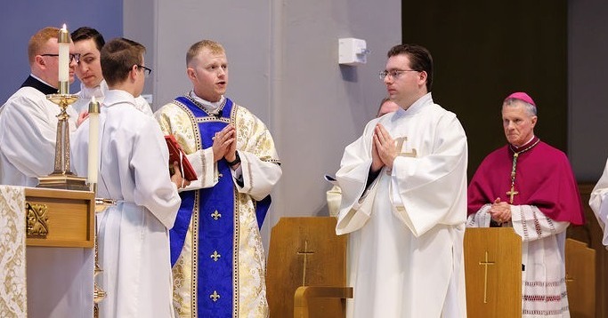 fb-116343758405910_1128821099275463