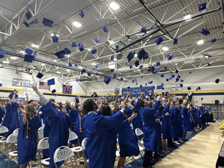 fb-355703527834405_1169056485265155