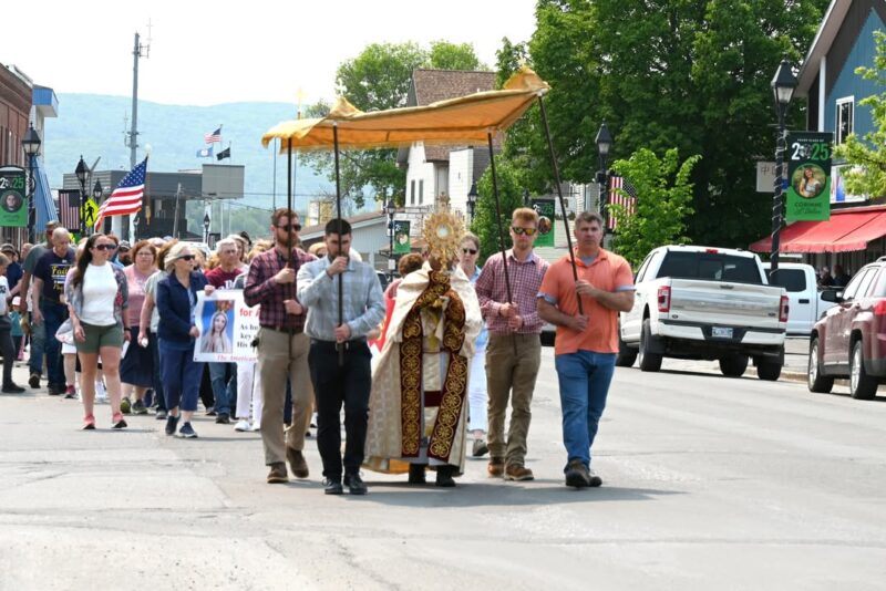 fb-116343758405910_1134930721997834