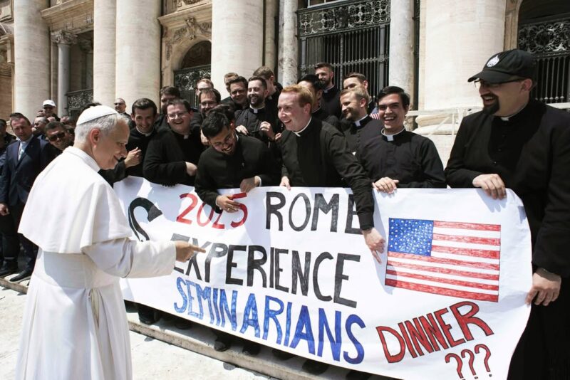 fb-355703527834405_1173220464848757