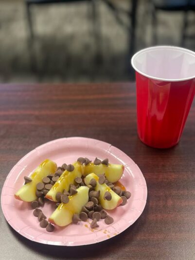 fb-1669188376658004_1332834408842885