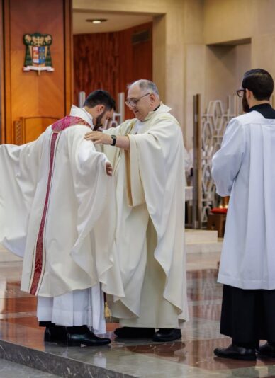 fb-424801330909662_1149748927178783