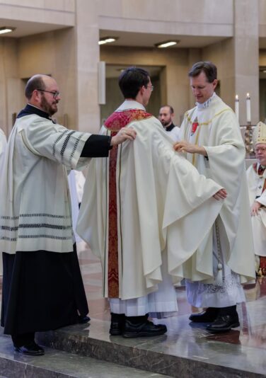 fb-424801330909662_1149748927178783