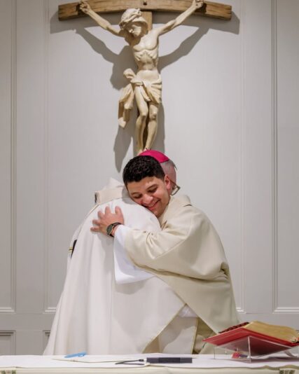 fb-424801330909662_1150642127089463