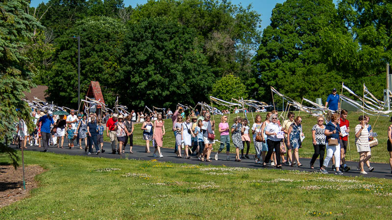 fb-355703527834405_1177707297733407