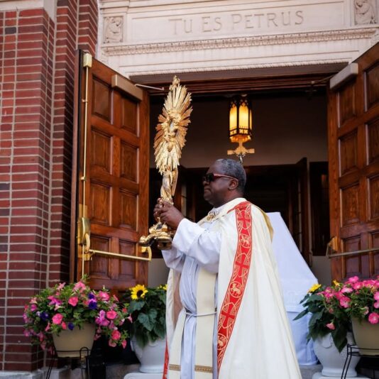 fb-116343758405910_1143046841186222