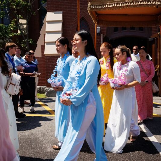 fb-116343758405910_1143046841186222