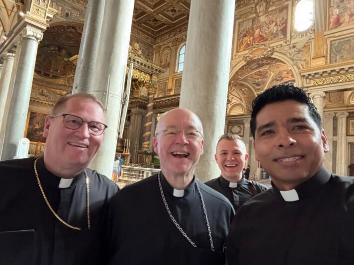 fb-355703527834405_1181968553973948