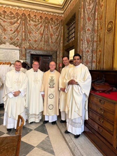 fb-355703527834405_1181968553973948