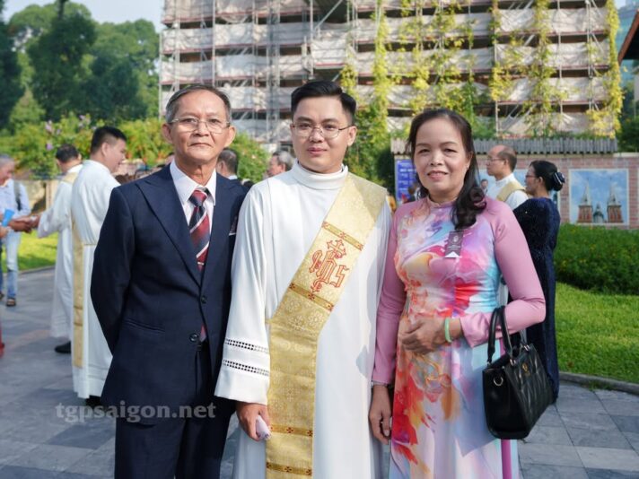 fb-1407235966182611_1040080164936019