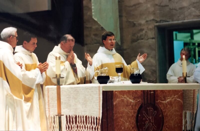 fb-272481673538_1178514117638308