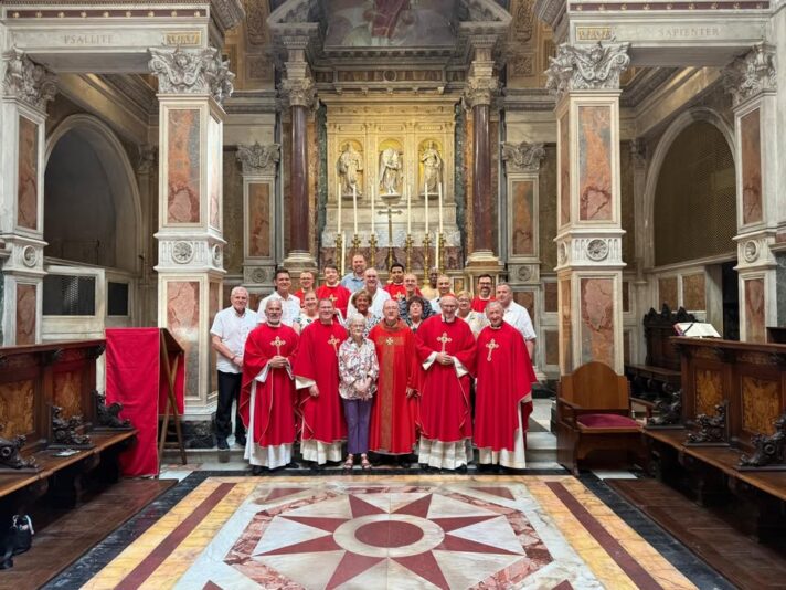 fb-355703527834405_1184401363730667