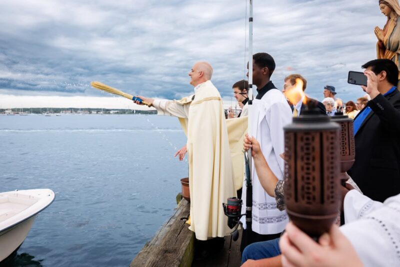 fb-116343758405910_1150444797113093