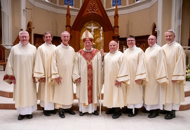 fb-125153510859848_1156238353214080