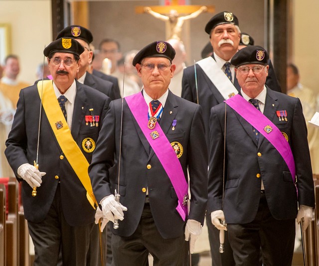 fb-125153510859848_1156238353214080