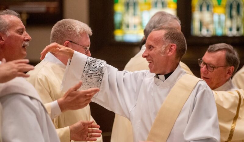 fb-125153510859848_1156238353214080