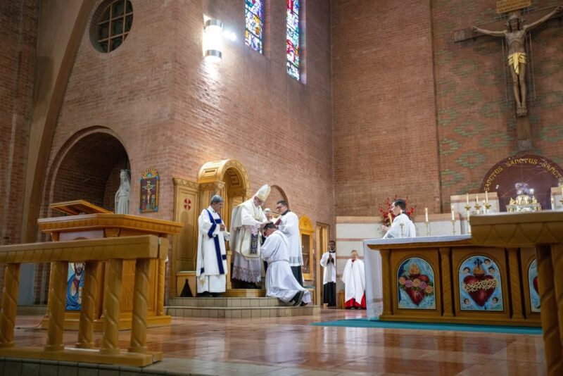 fb-122607737801214_1164099475742819