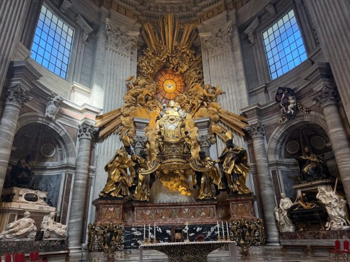 fb-355703527834405_1185180220319448