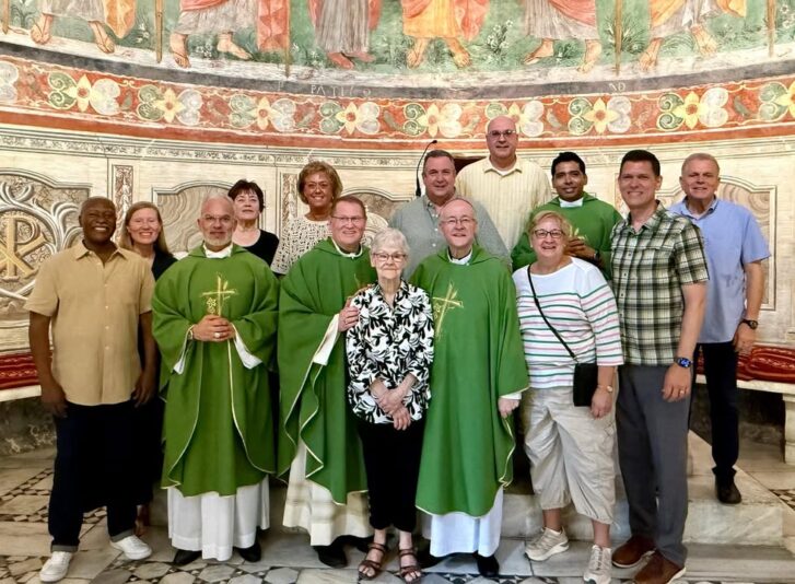 fb-355703527834405_1185946490242821