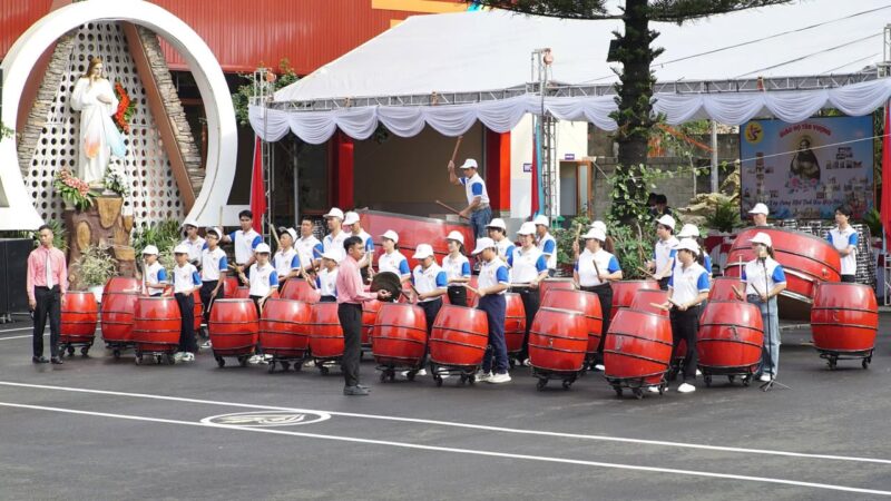 fb-161015470626458_1136902205140519