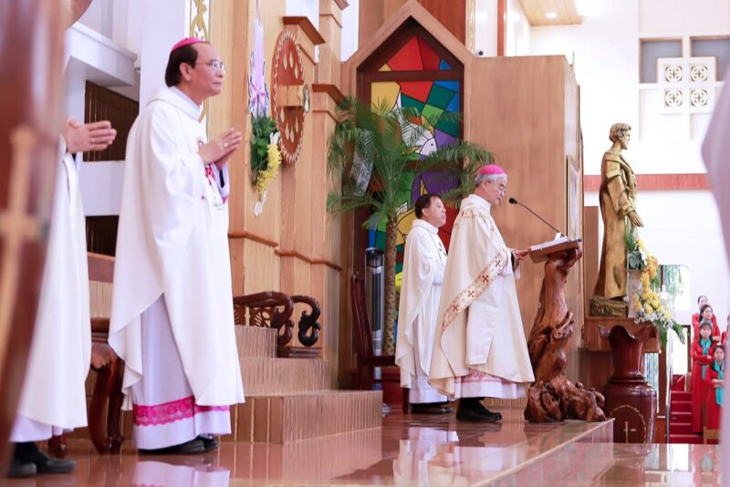 fb-161015470626458_1136902205140519