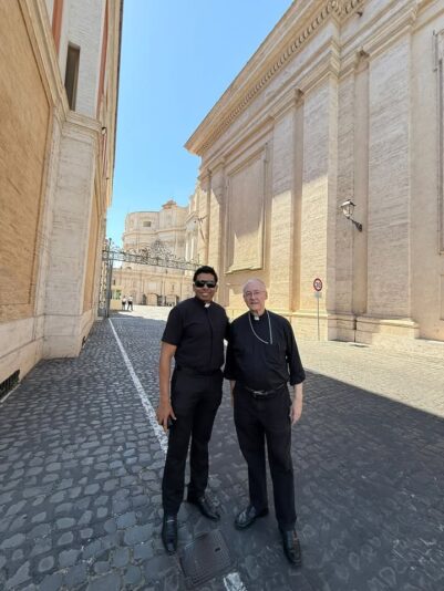 fb-355703527834405_1186988920138578