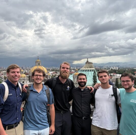 fb-1669188376658004_1351472473645745