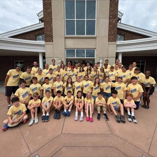 fb-355703527834405_1192799409557529