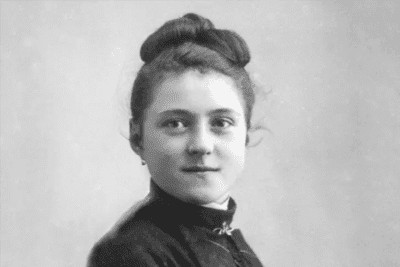 fb-355703527834405_1193189072851896