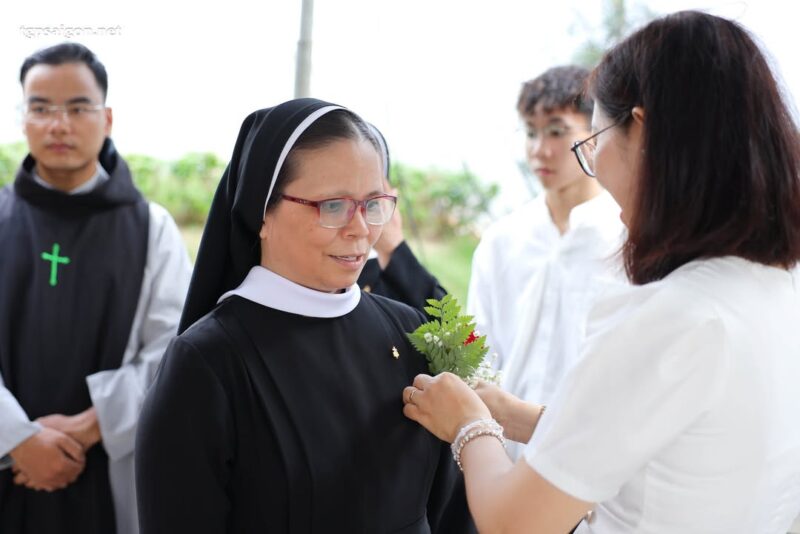 fb-1407235966182611_1052892836988085