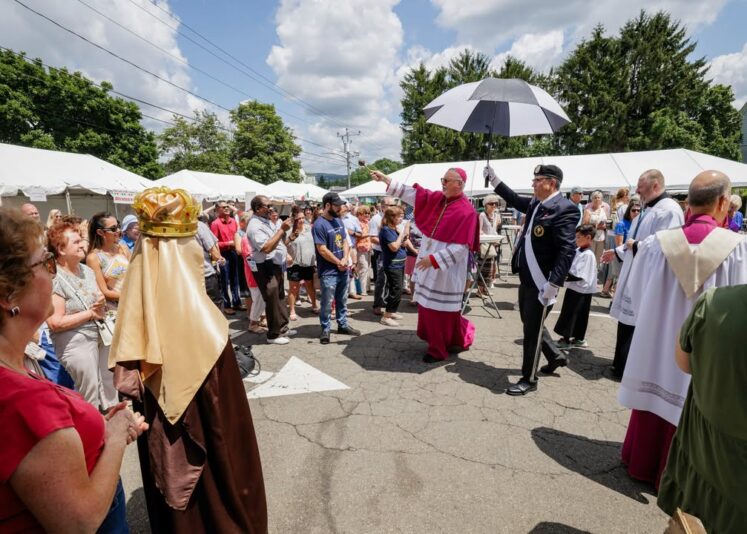 fb-424801330909662_1173085178178491