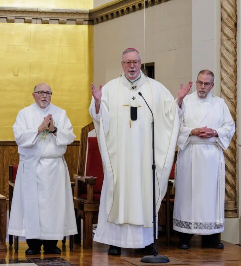 fb-424801330909662_1173085178178491