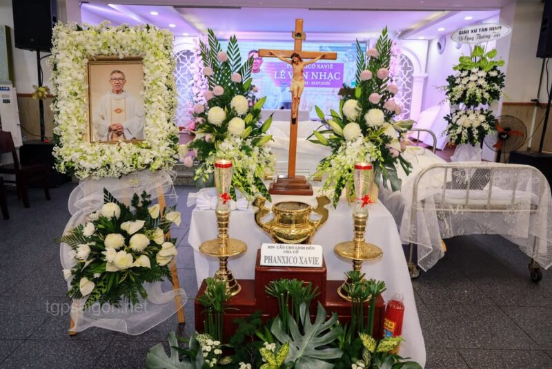 fb-1407235966182611_1059339323010103