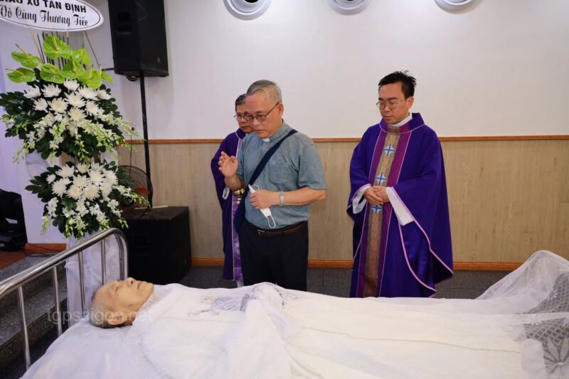 fb-1407235966182611_1059339323010103