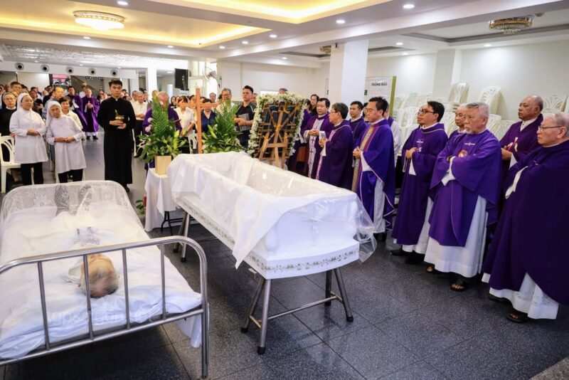 fb-1407235966182611_1059339323010103