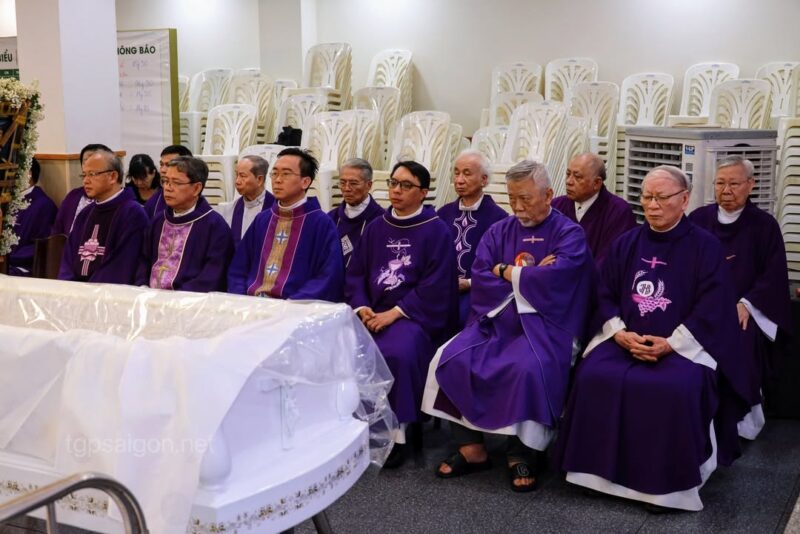 fb-1407235966182611_1059339323010103